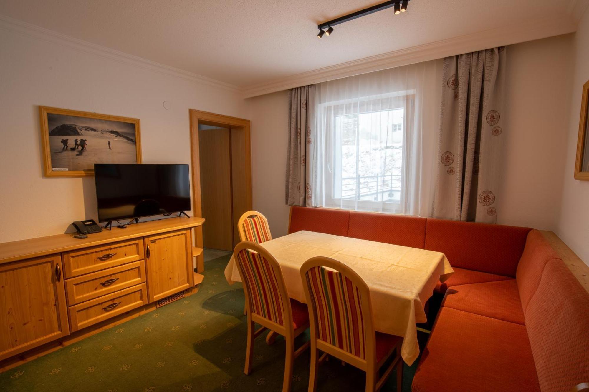 Hotel Garni Monte Bianco Ischgl Extérieur photo